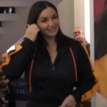 Elettra Lamborghini durante un incontro pubblico