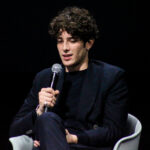 Ritratto di Nicolas Maupas a Vanity Fair Stories nel 2022