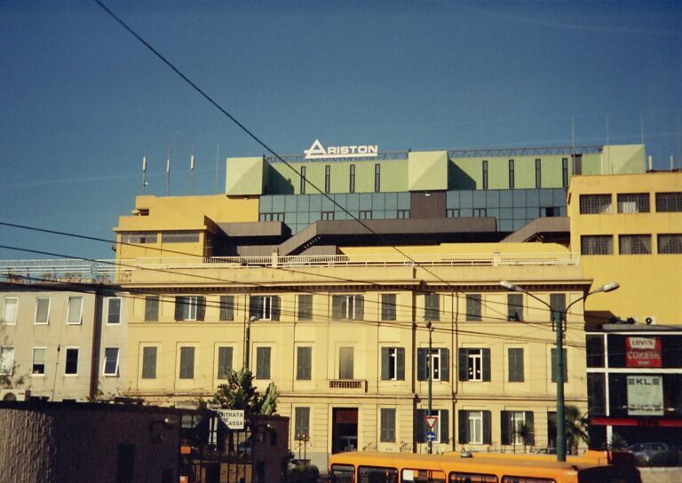 Facciata del Teatro Ariston di Sanremo