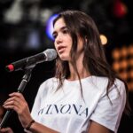 dua lipa durante un evento pubblico