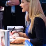michelle hunziker durante un evento pubblico