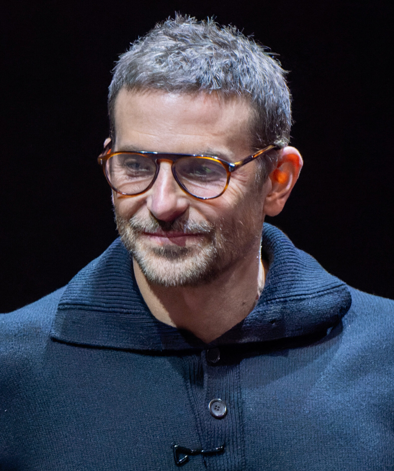 Ritratto dell’attore Bradley Cooper nel 2023