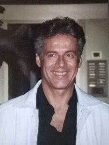 Claudio Baglioni in un ritratto del 2000