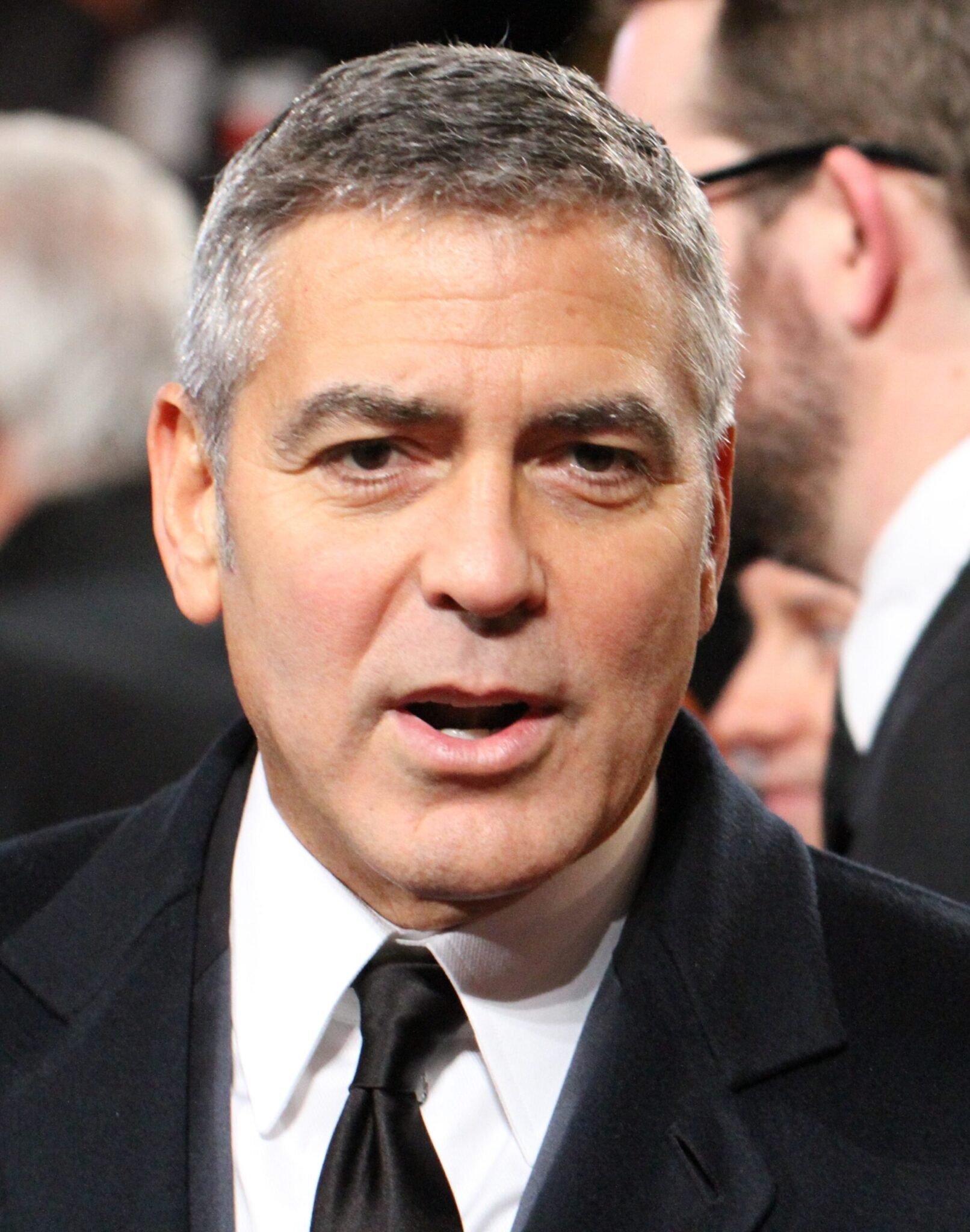 George Clooney durante un evento pubblico nel 2012
