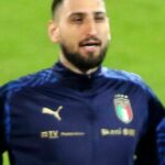 Il portiere Gianluigi Donnarumma con la maglia dell’Italia