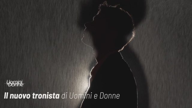 Giacomo nel video ufficiale di presentazione come tronista di Uomini e Donne